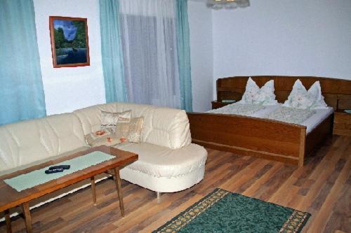 Gastehaus-Pension Caroline Berwang Δωμάτιο φωτογραφία